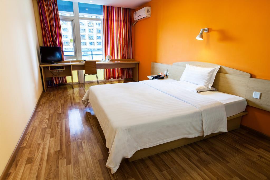 7Days Inn Guilin Railway Station Δωμάτιο φωτογραφία