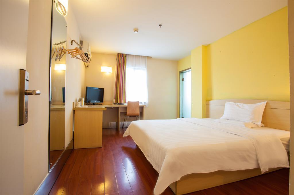 7Days Inn Guilin Railway Station Εξωτερικό φωτογραφία