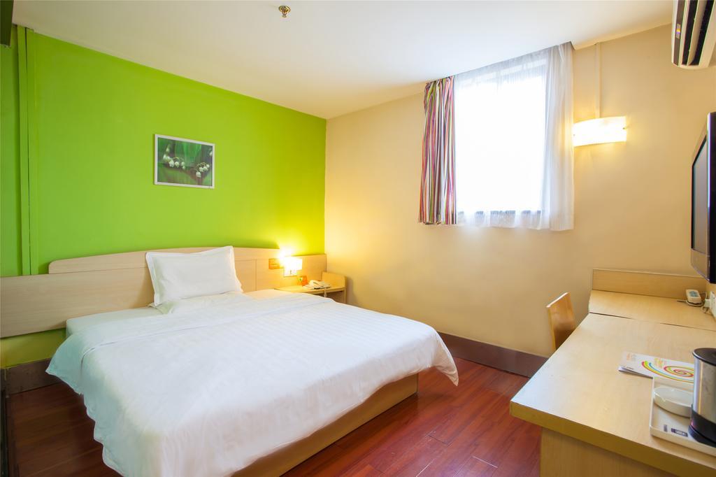 7Days Inn Guilin Railway Station Εξωτερικό φωτογραφία