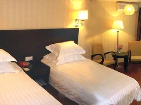 7Days Inn Guilin Railway Station Εξωτερικό φωτογραφία